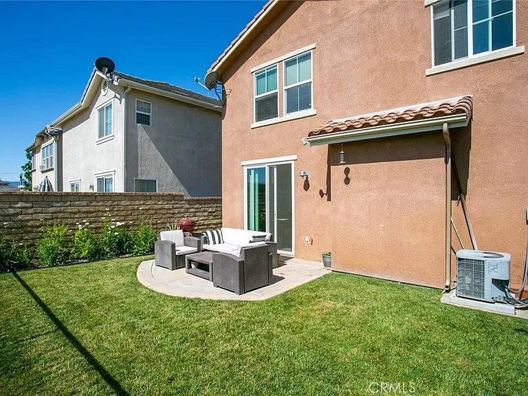 29208 Dakota Dr — Photo 37