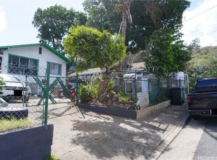 1592 Perry St, Honolulu, HI 96819
