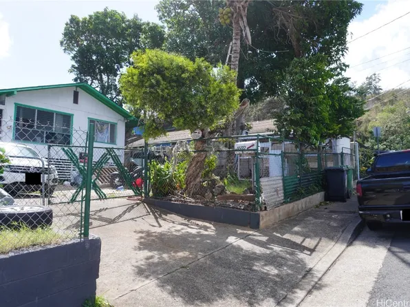 1592 Perry St, Honolulu, HI 96819