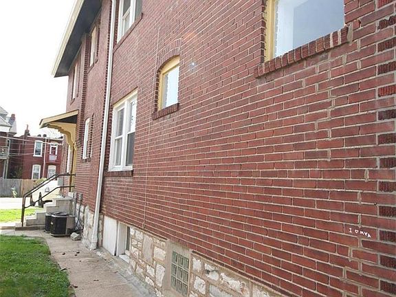 2nd image of 4230 Louisiana Ave
