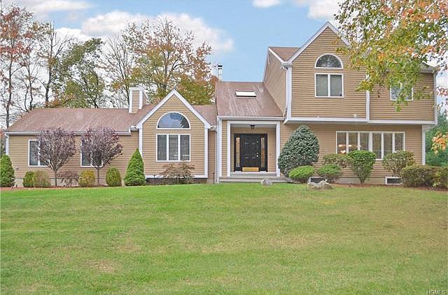 1st image of 3150 Moss Ln