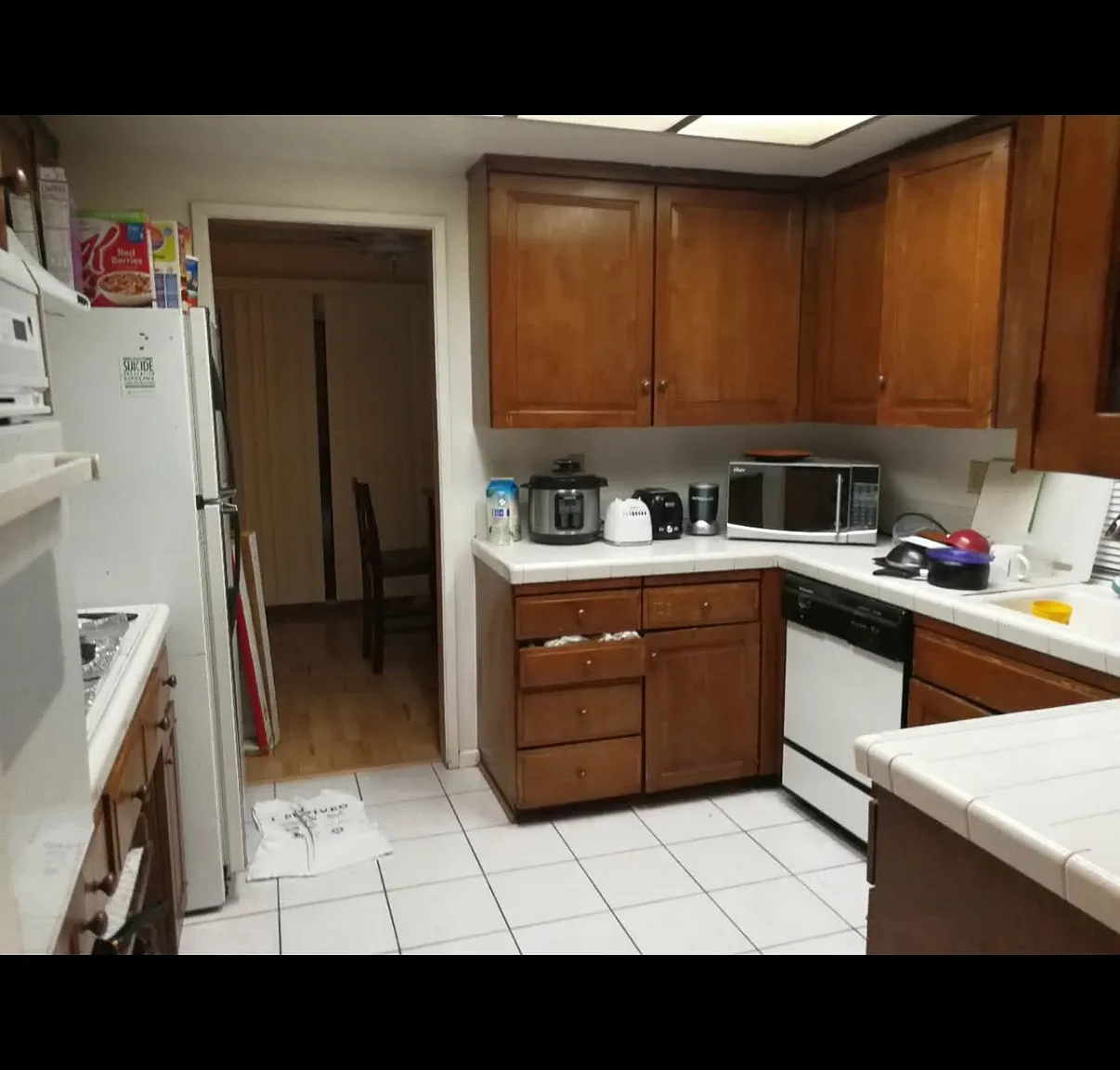 5 bed, 1825 sqft, $685 — Photo 3