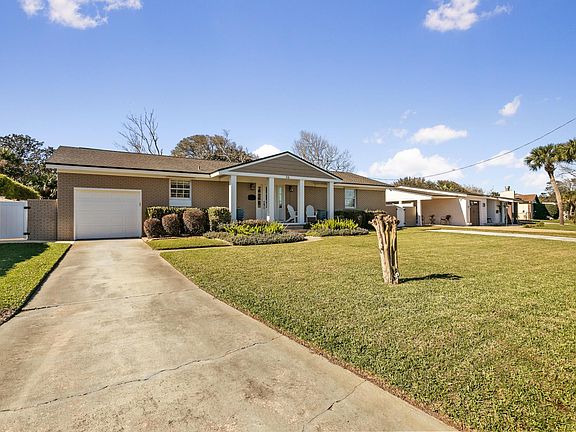 4th image of 30 Millie Dr