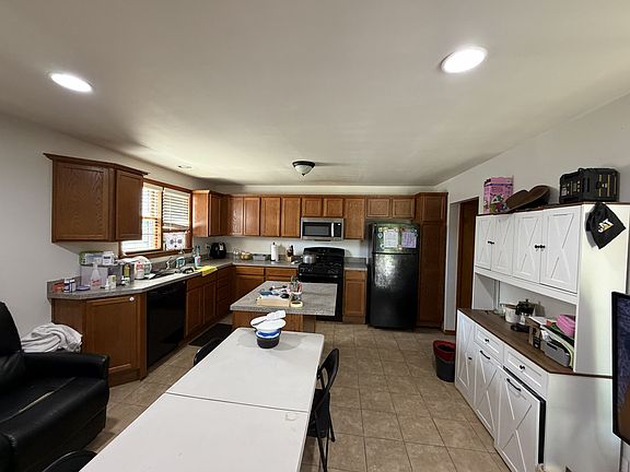 3rd image of 23 Canal St #1