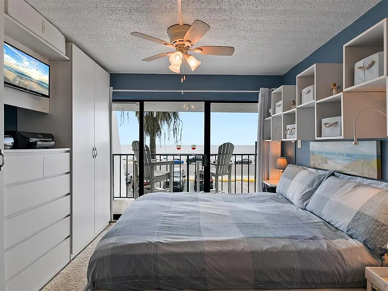 7310 Seawall Blvd #208 — Photo 15