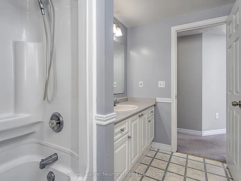 10 McGarr Dr — Photo 25