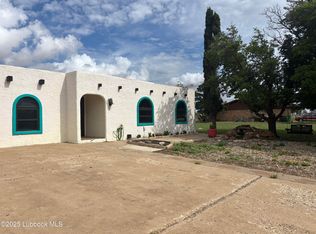 5 Parklane Dr, Ransom Canyon, TX 79366