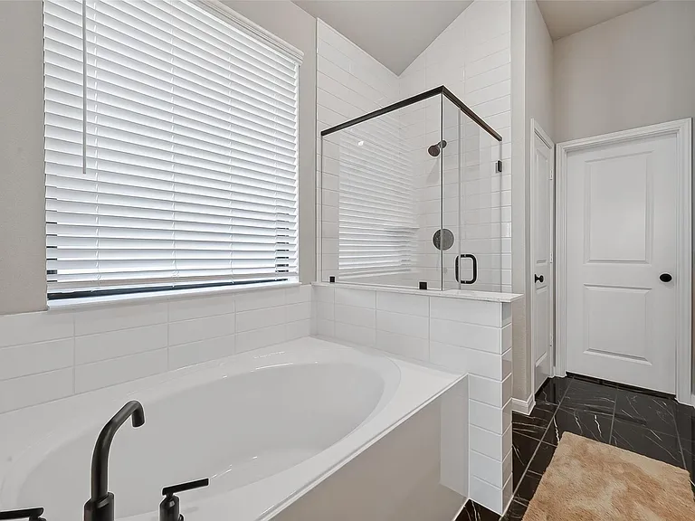 27306 Key Cove Ct — Photo 36