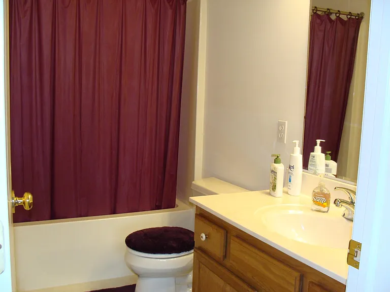 32 Keefer Way — Photo 6