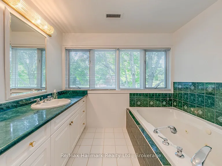157 Trelawn Ave — Photo 38