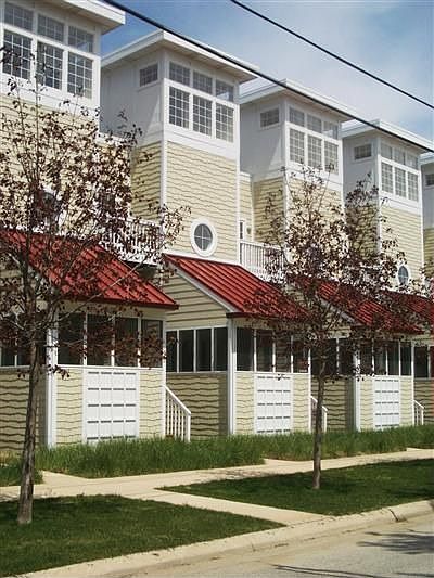 1st image of 8 W Mechanic St