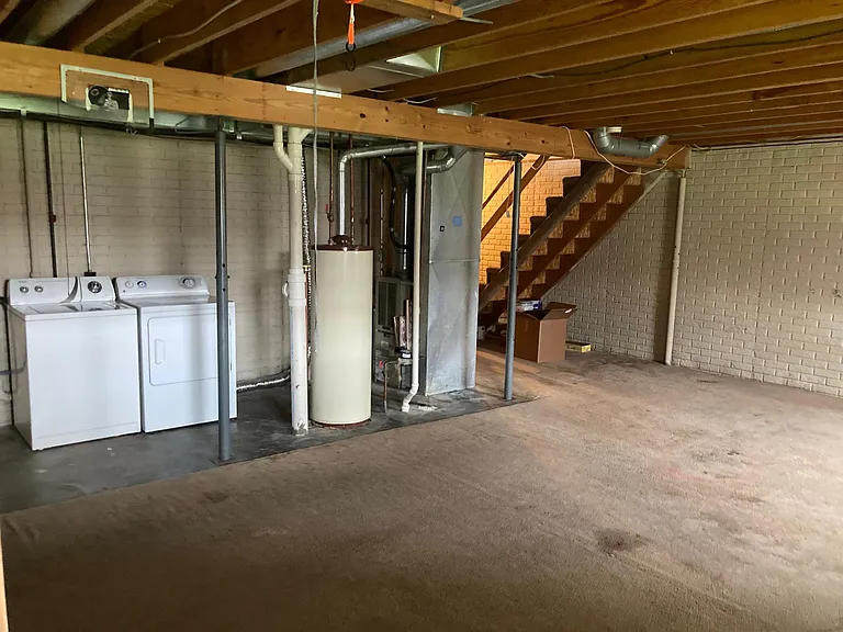 1809 Espey Dr — Photo 21