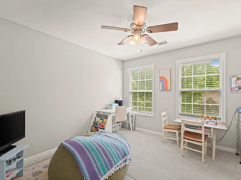 3947 Walnut Grove Way — Photo 22