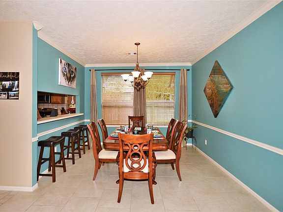 5th image of 14430 Oak Chase Dr