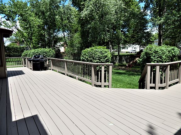 3rd image of 2212 White Cedar Ct