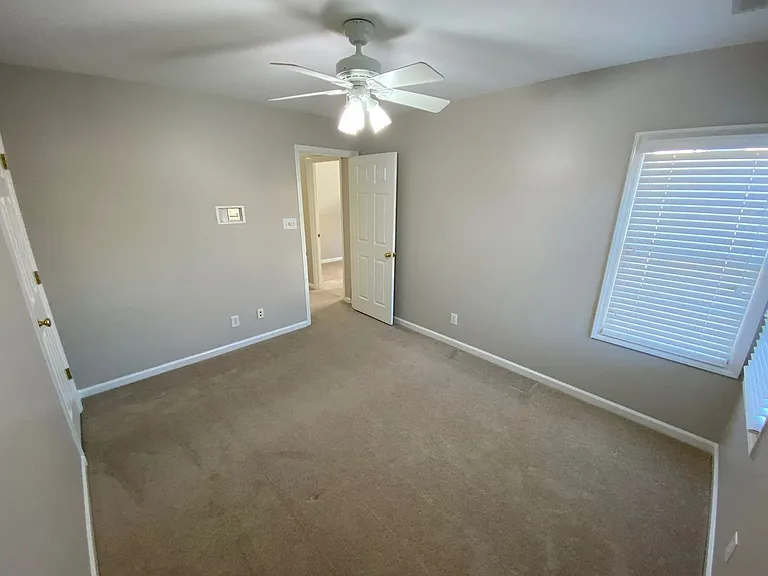 102 College Ave — Photo 21