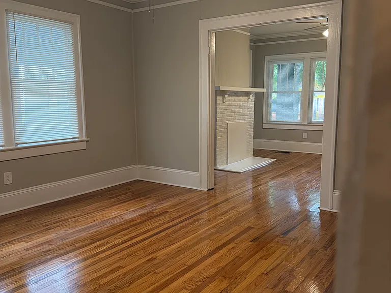 861 Oakhill Ave SW — Photo 27