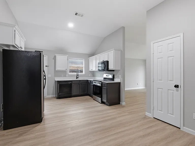 2051 Sunny Side Dr — Photo 16