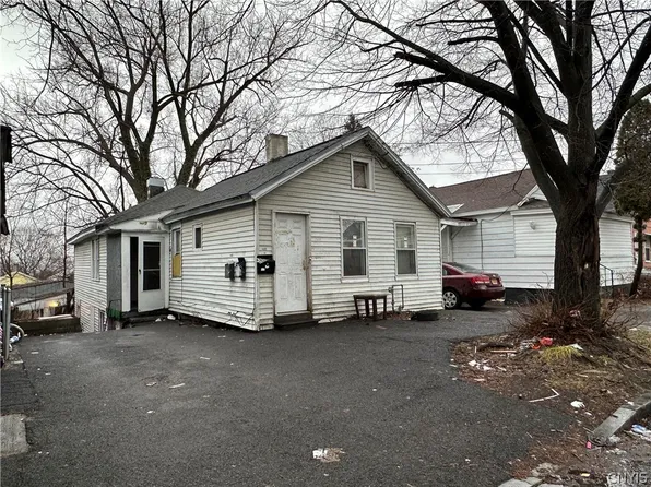 139 Steuben St, Syracuse, NY 13208