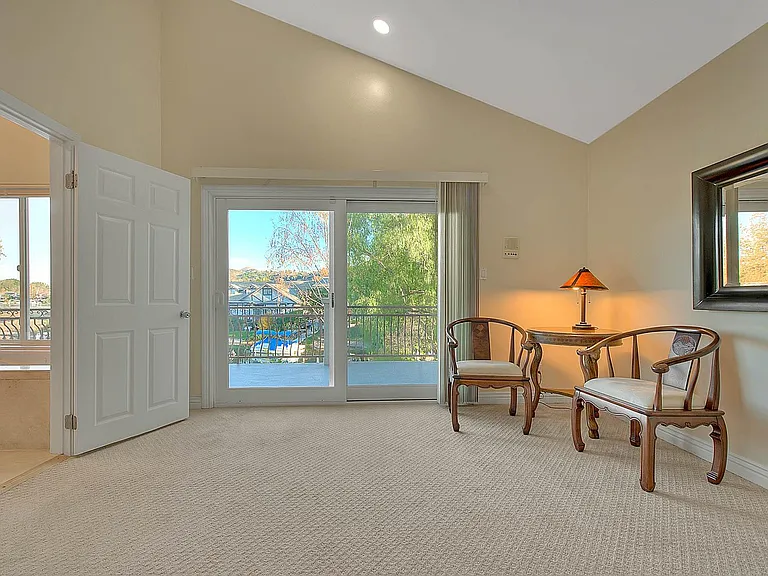 3800 Weatherly Cir — Photo 32
