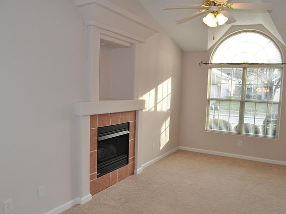5th image of 2705 Bay Cedar Cv