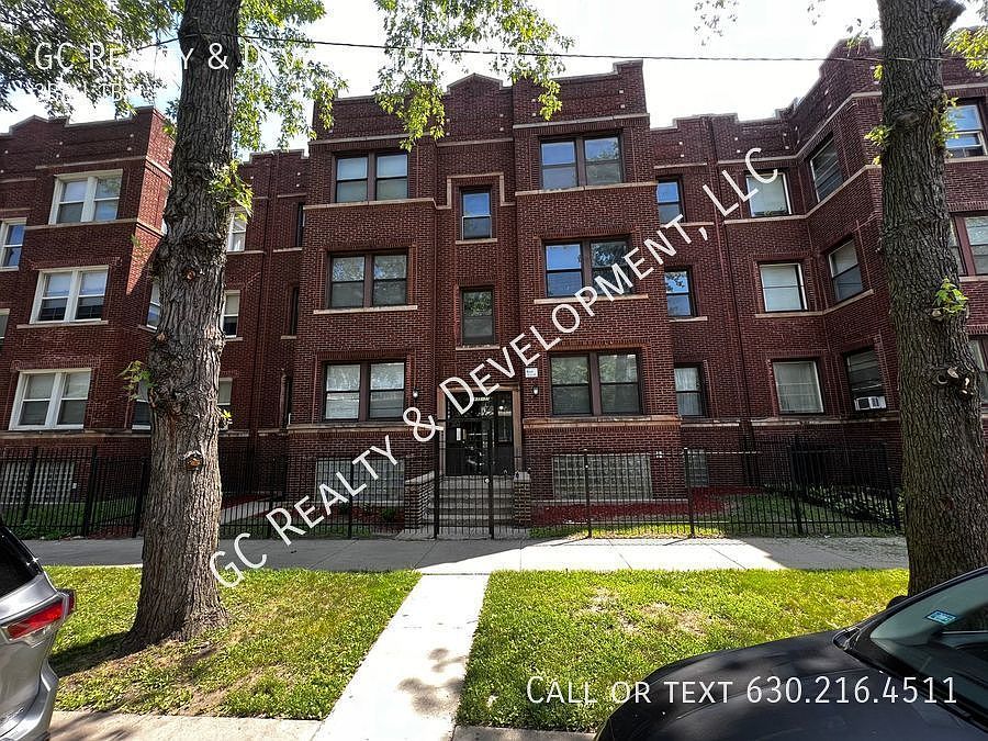 1st image of 6635-37 S Ellis Ave #6635-2N