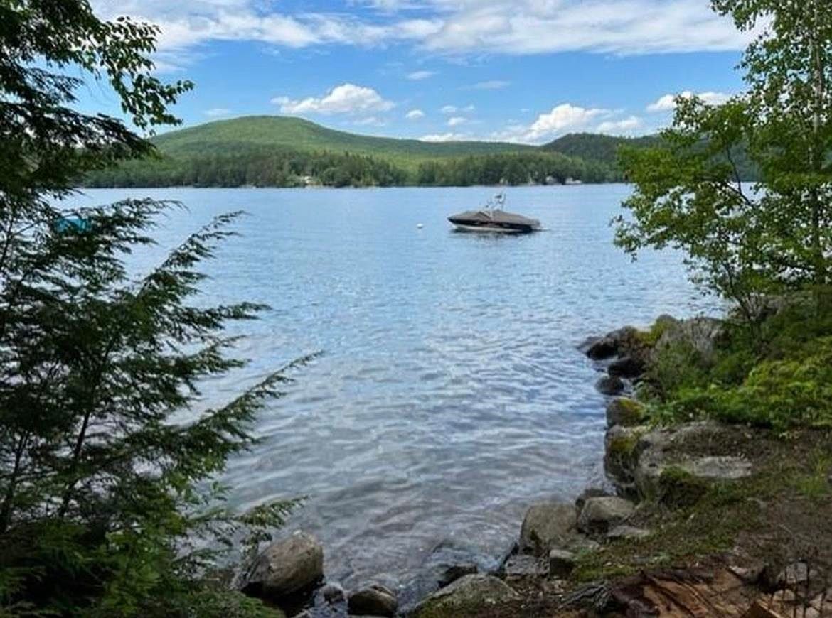 347 South Shore Road, New Durham, NH 03855 Zillow