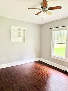4 bed, 2.0 bath, $1,800 — Photo 3