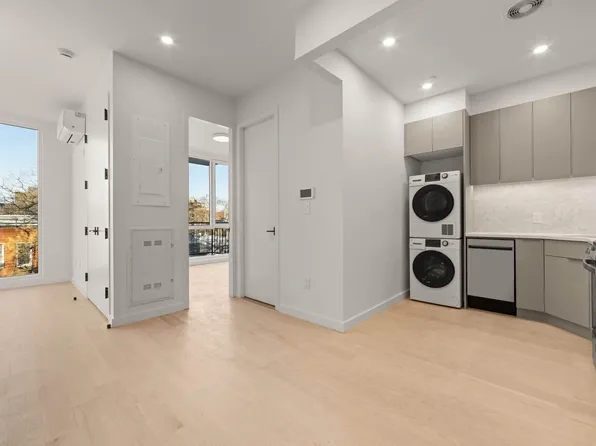 533 Grand Street image 1 of 13