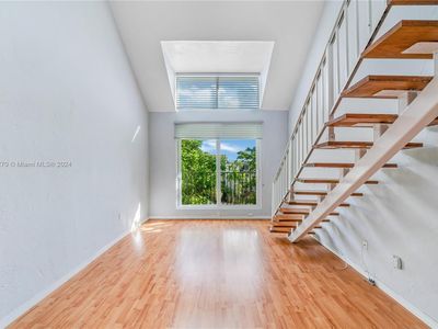 6890 N Kendall Dr APT B405, Pinecrest, FL, 33156