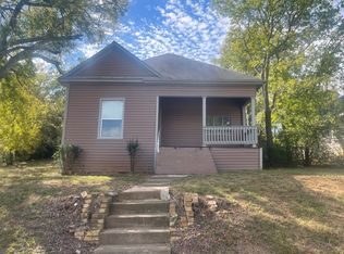 410 E Day St, Denison, TX 75021