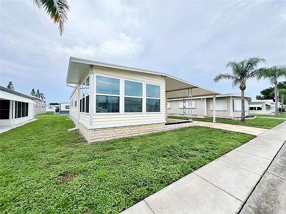 3rd image of 1100 BELCHER ROAD S #787