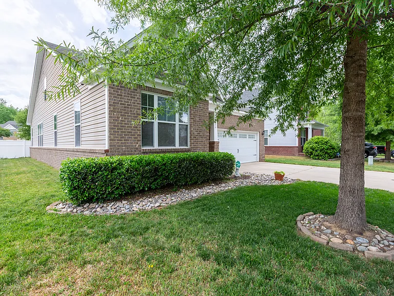 2648 River Watch Dr — Photo 5