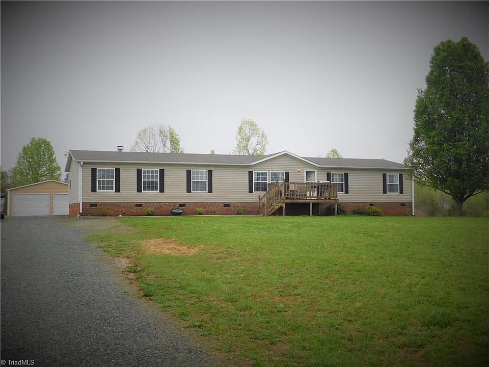 1st image of 6625 Oak Hollow Dr