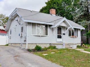 161 Lake Shore Dr, Weymouth, MA 02189