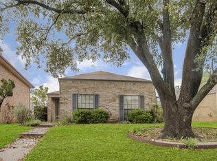 1106 Thistle Dr, Mesquite, TX 75149