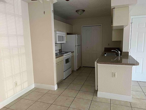5th image of 2550 N Alafaya Trl APT 6106