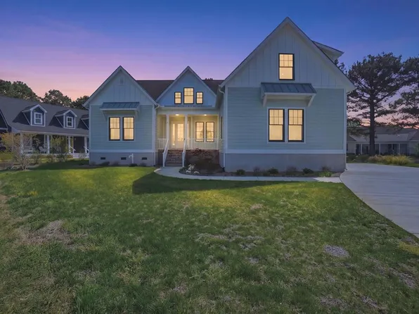 8 Seay Ct, Cape Charles, VA 23310