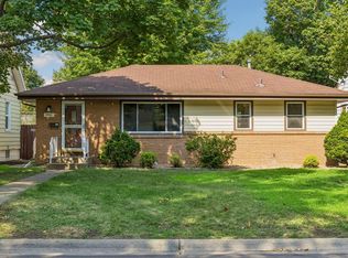 3845 Vera Cruz Ave N, Robbinsdale, MN 55422