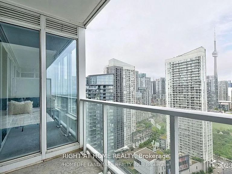 19 Bathurst St #3309 — Photo 18
