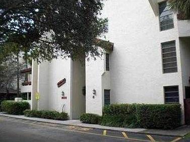 1st image of 9010 SW 125th Ave APT 105