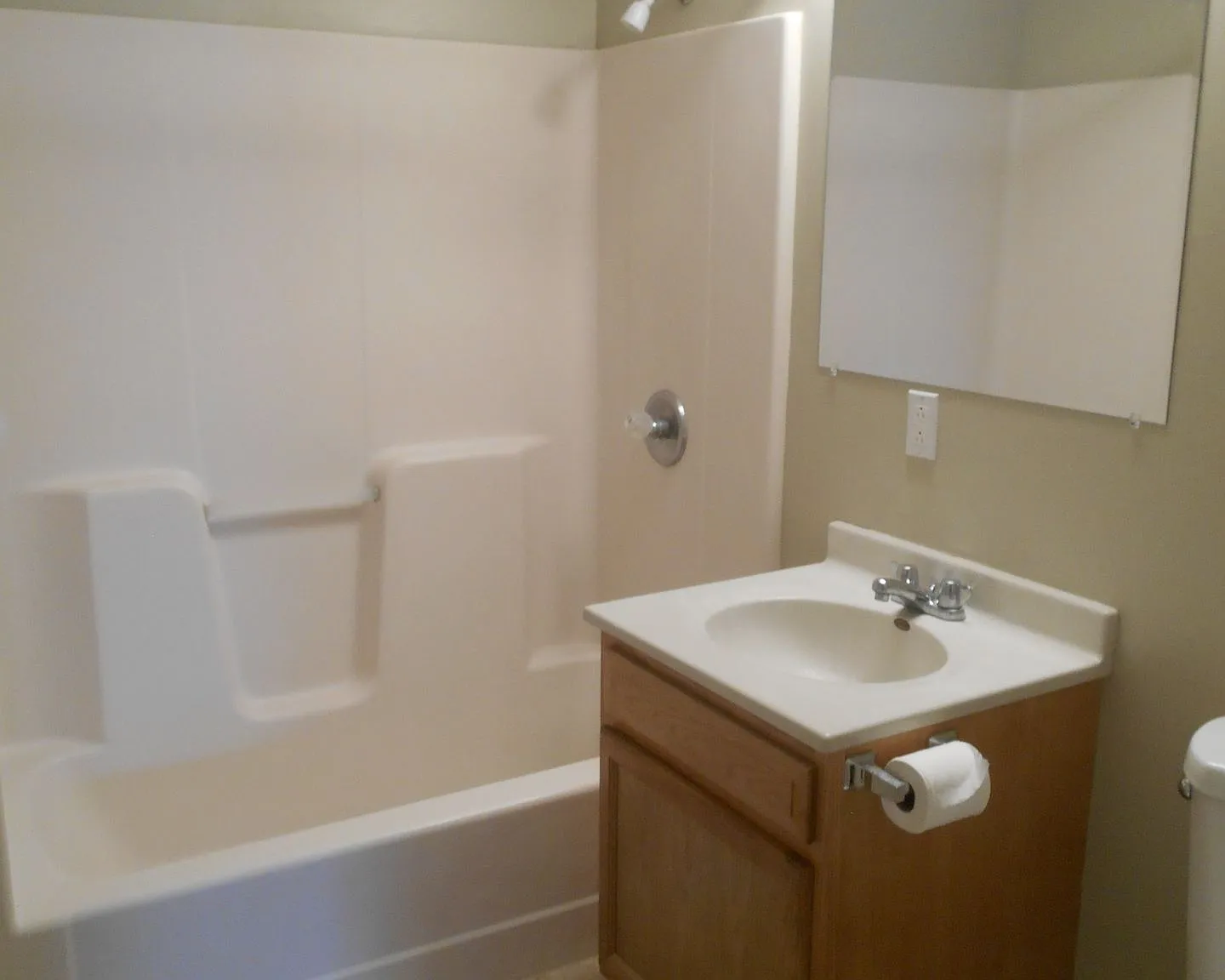 Apple Ridge Apartment Homes — Photo 4