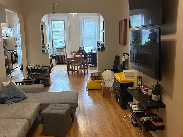 940 Willow Ave #2 — Photo 1
