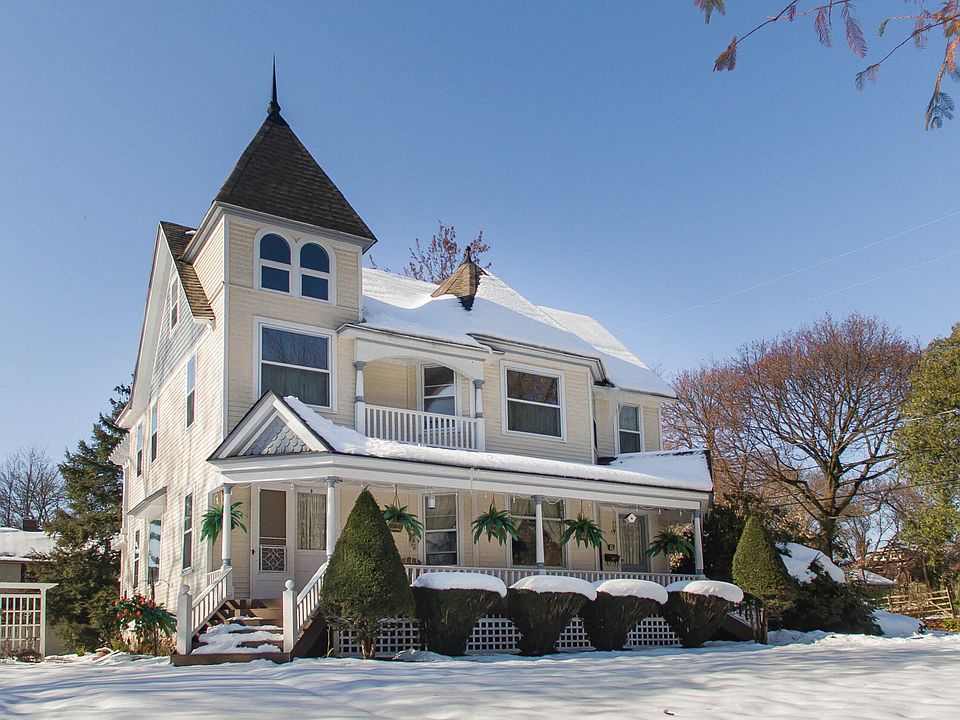 304 Sprague Ave, Kalamazoo, MI 49006 MLS 22047944 Zillow