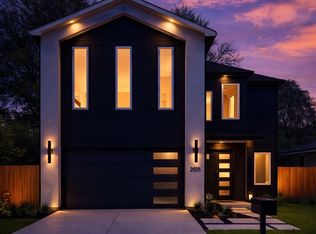 2825 Dorris St, Dallas, TX 75215