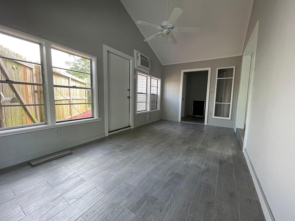 1st image of 125 3rd St #A