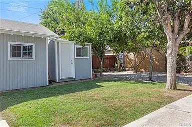 303 E G St Photo 1