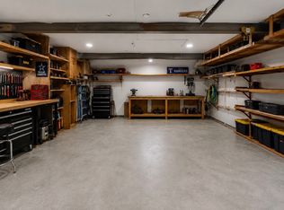 10129 Newcombe Dr, Dallas, TX 75228