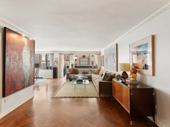 40 East 80th Street 3A image 2 of 10