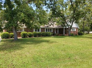 1002 N Old Coffee Rd, Nashville, GA 31639